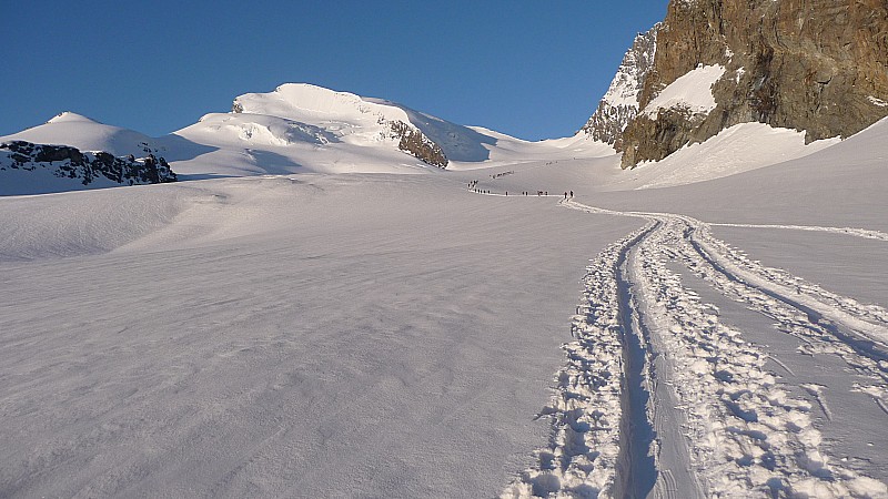 Rimpfischhorn : Que de monde !