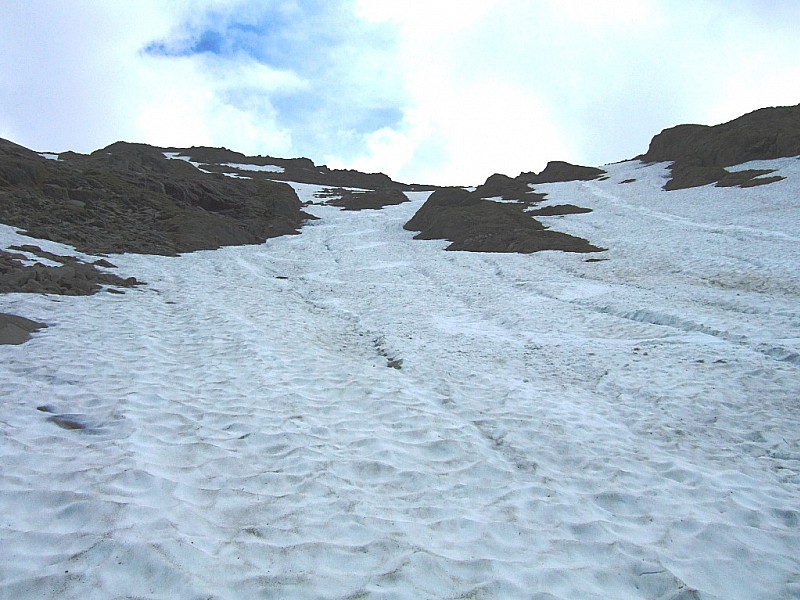 Pte de Molenne : Face N de la pointe de Molenne