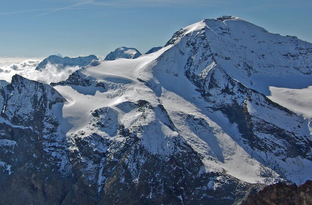 Grde Ciamarella : le bastion de la Ciamarella, sous un aspect face EST