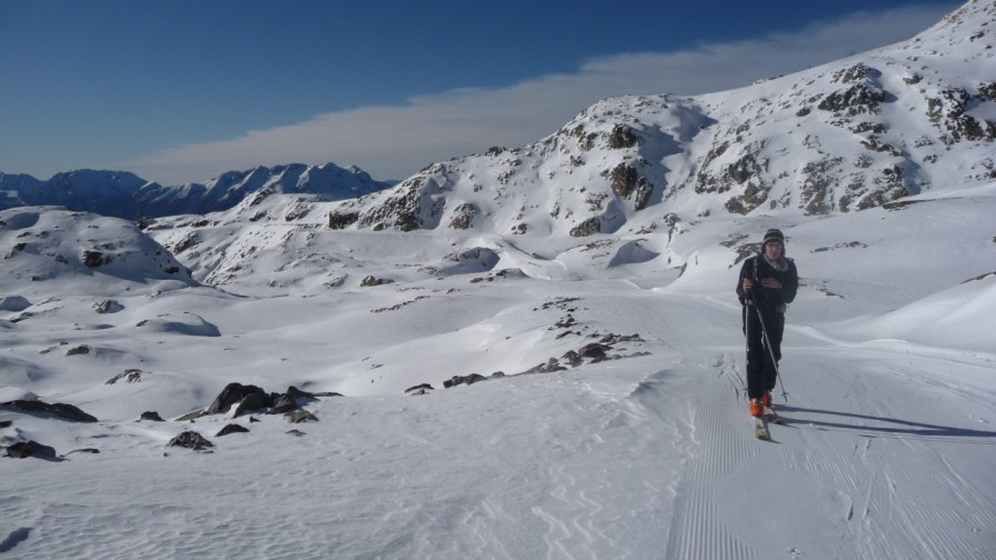 Le fond du vallon : Bientot la fin de la piste avant la poudre