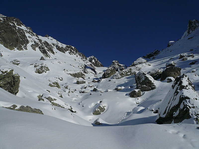 combe du col : slalom entre les cailloux