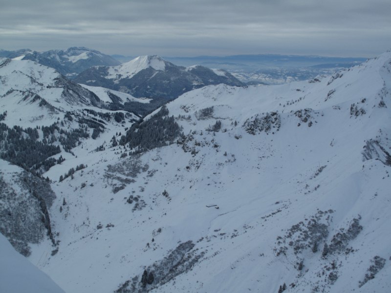 Du côté de Chalune : Enneigement juste correct (20/12/09)