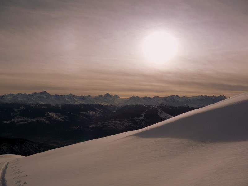 Alpes Valaisannes : Vue sur les 4000 du Valais de l'autre coté du Rhône