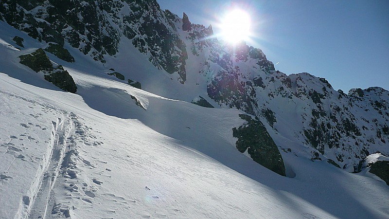 Montée sous le soleil : Col de l'Aigleton - 27 décembre 2009