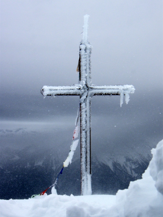 La Croix : et les drapeaux de prières gelés