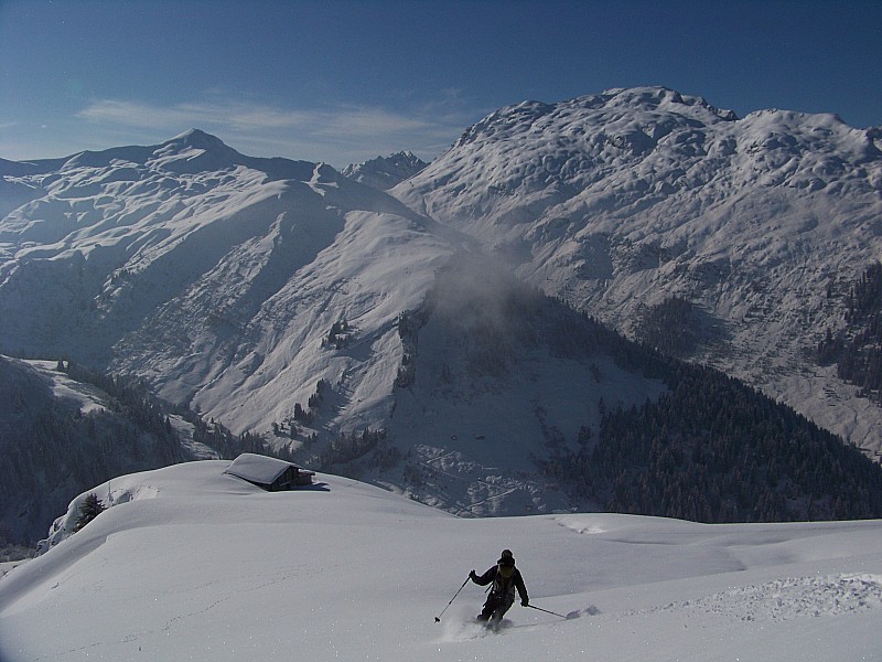 Chalets Arceni : Belle descente face aux Gd Mont et Riondet