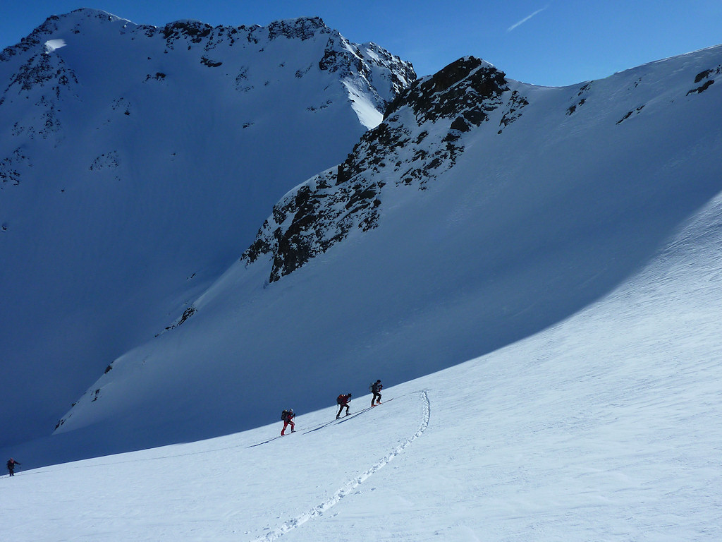 Enfin le soleil : aux abords du col du Villonet.