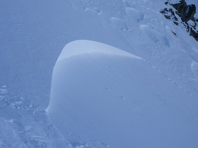 plaque déclenchée : en haut du couloir