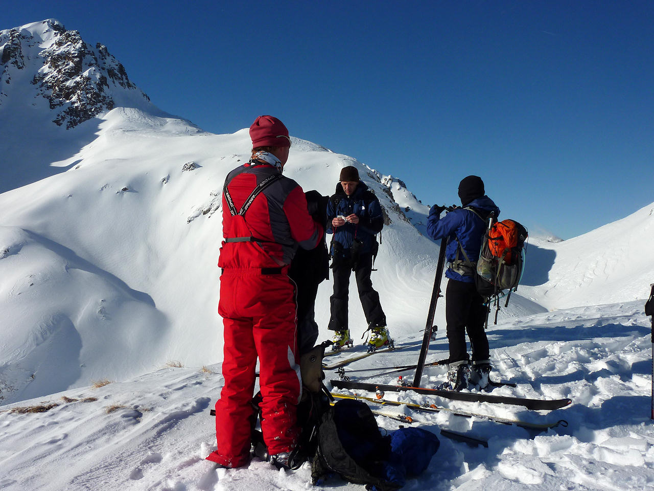 Au col : Température glaciale. Il ne faut pas s'éterniser...
