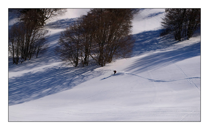 Sur Charande. : Yannick tape des grandes courbes !