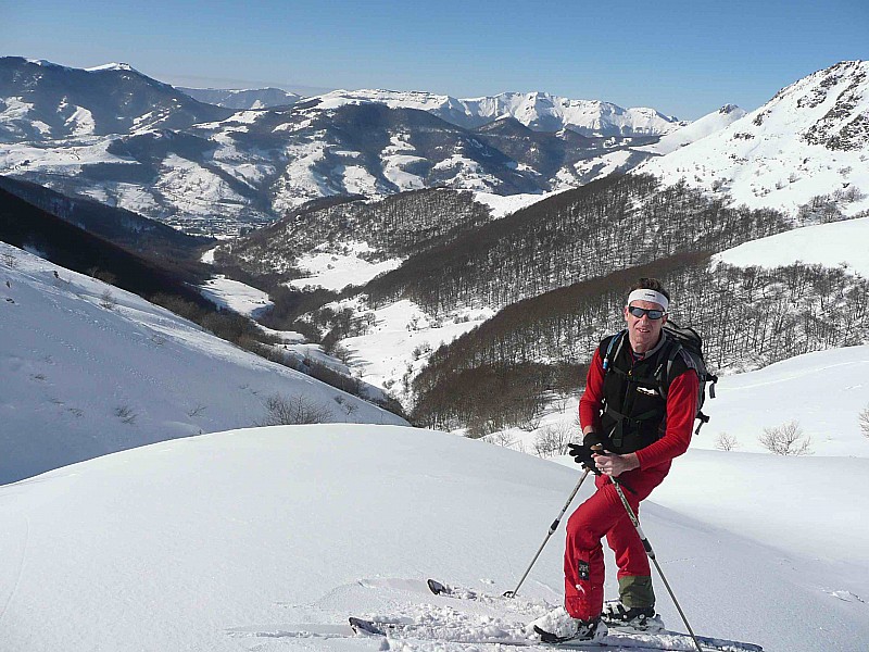 Vallée de Ferval : Conditions idéale pour sortir la polaire skitour