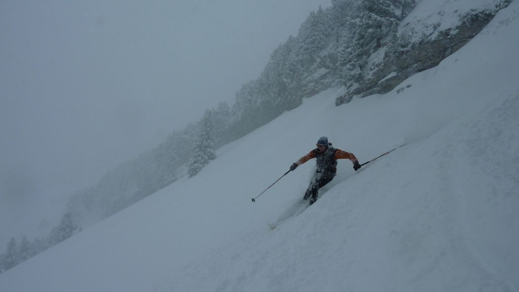 Yann : encore sous la neige à la 1ere descente mais ça va pas durer...