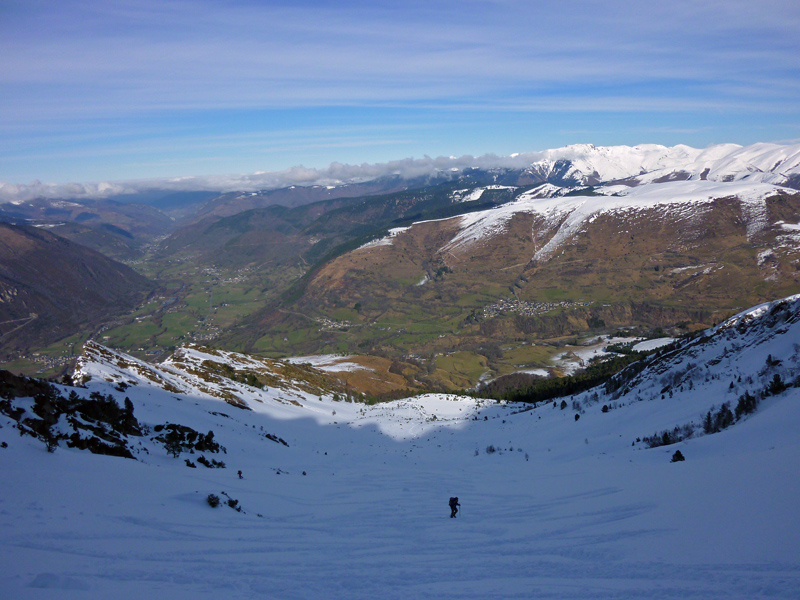 #12 Combe N du pic de Pichebrou : dernière montée de la journée, pour le plaisir des yeux et du ski Combe N du pic de Pichebrou : dernière montée de la journée, pour le plaisir des yeux et du ski