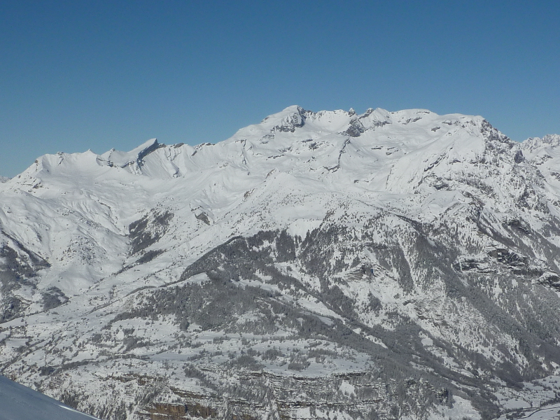 vers chaillol : bel enneigement