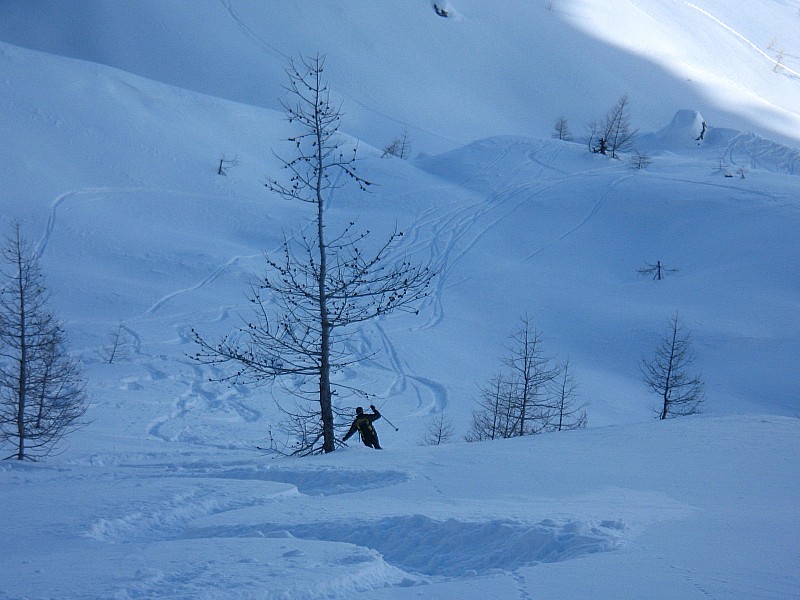 les photos : traduisent mal le plaisir de skier ce vallon.