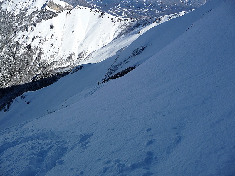 col d'Armenaz couloir Nord : le haut des pentes