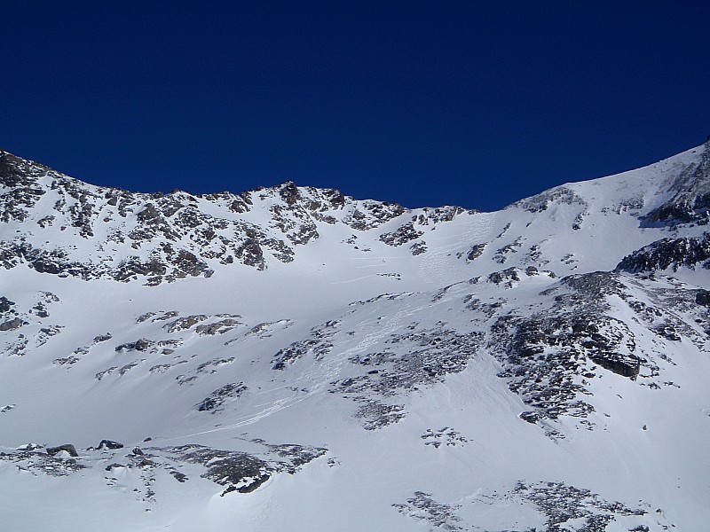 col du moine : avec les traces de montée jusqu'en haut