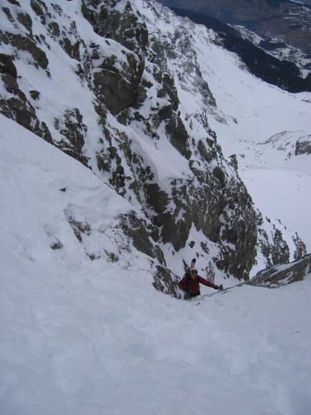 #3 Couloir N du Pic de la Pierre : Le ressaut scabreux vu d Couloir N du Pic de la Pierre : Le ressaut scabreux vu d'en haut