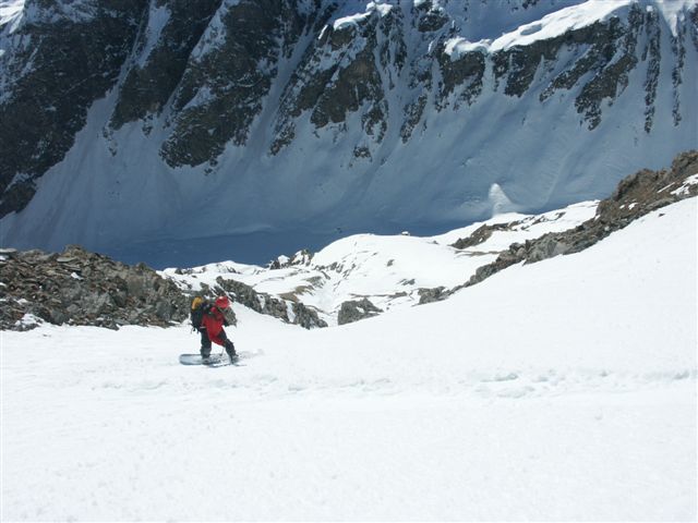 Pointe de la Terrasse. : Justin peu avant l'étroiture du haut.