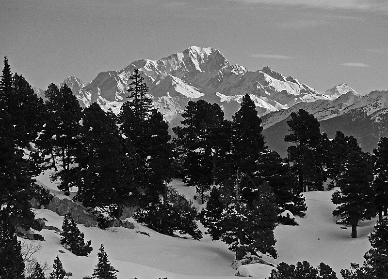 Pinet 160210 : Le Mont Blanc depuis la croix de l'Alpe