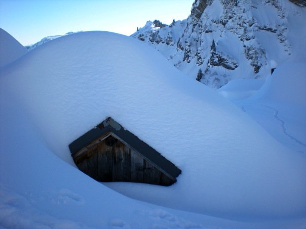 Chalets d'Ardens : apparemment il manque un peu de neige pour que ça soit skiable...
