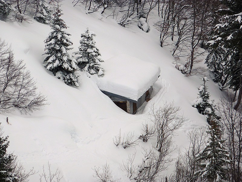 cabane du Bachasson : Toujours aussi discrète