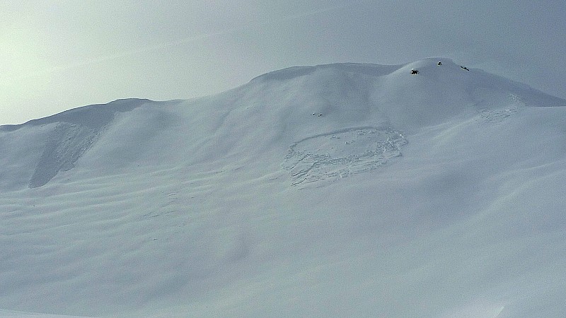 Plaques ! : Départs spontanés sous les crêtes