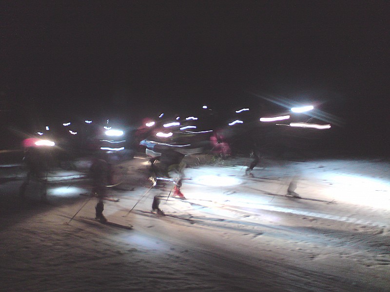 Course de ski alp : Départ de la boucle : A fond les bougnats ! LaurentGM y est, vous l'avez reconnu ?