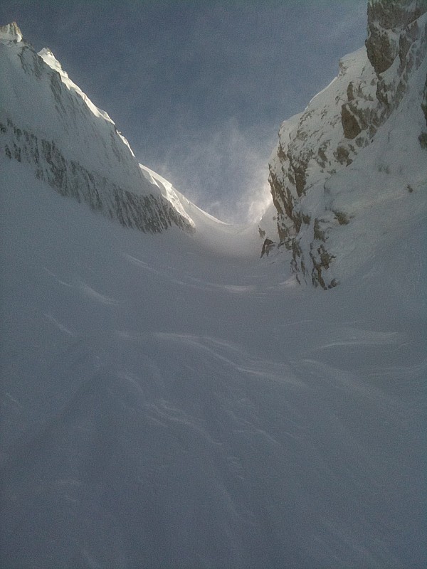 Raie des fesses : la grosse corniche