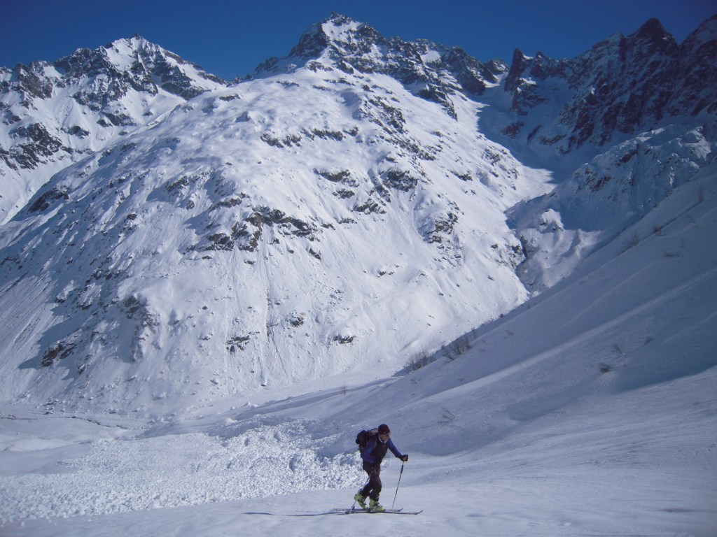 vers vallompierre : Jocelme en arrière plan
