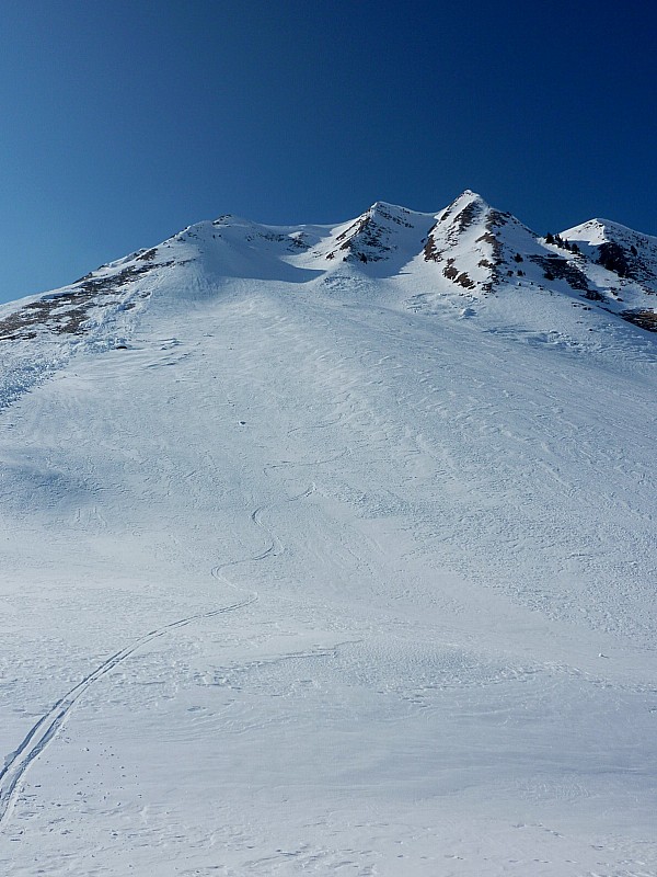 couloir E de Sullens : Les couloirs au Sud du sommet