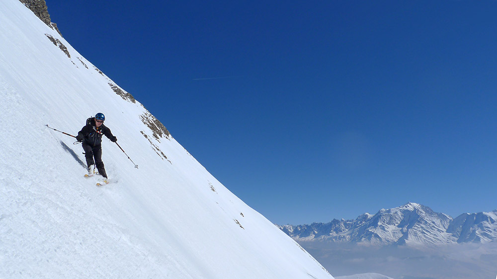 Col de la Balmaz : Gaëlle sur fond de Mont-Blanc