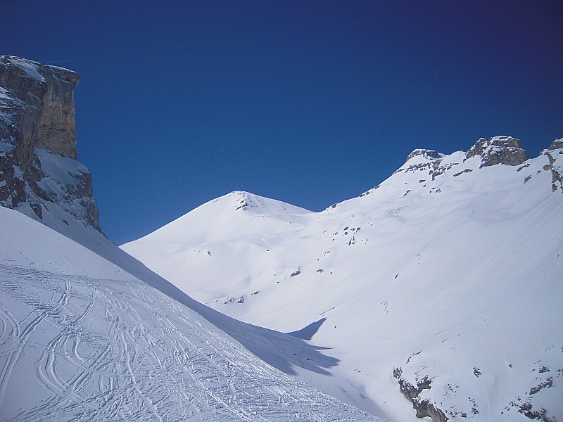 tête de vallon pierra : et le grand ferrand