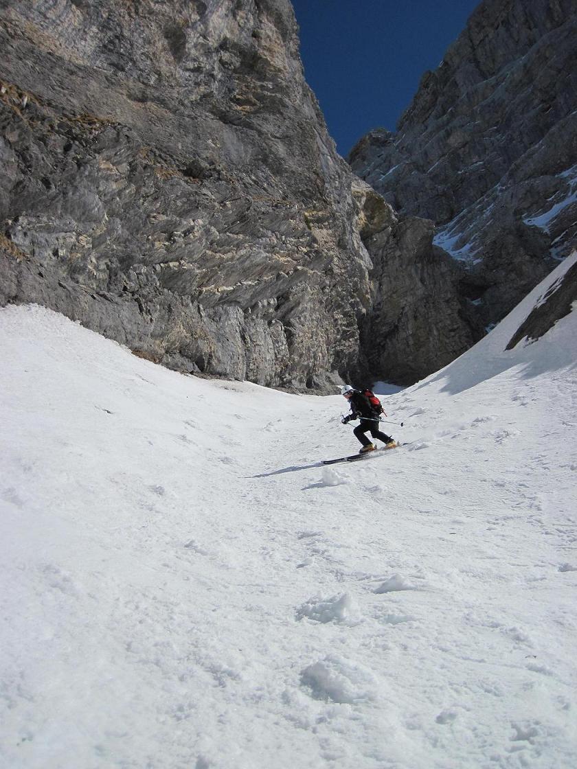 Partie Haute : La neige encore une peu dure.