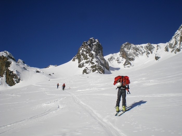Montée Lenquo de Capo : bon enneigement dans le coin