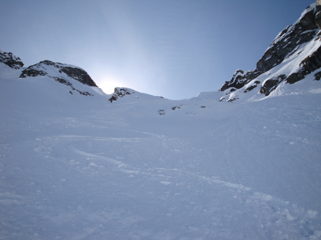 Couloir NE : Encore de la bonne poudreuse
