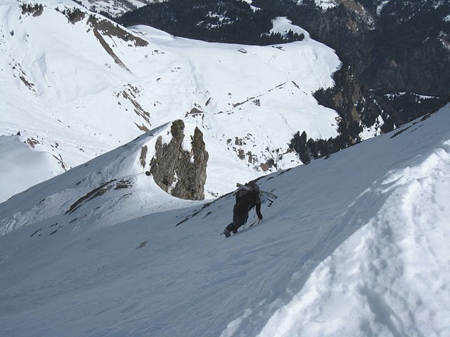Couloir des Contrebandiers : Montée rive droite