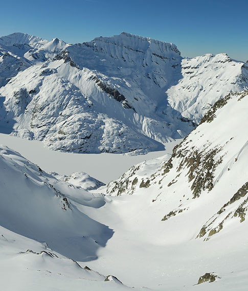 Finive : En remontant au Bel Oiseau