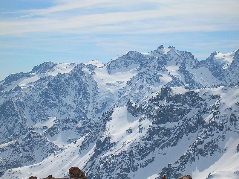 Grand Galibier : Les Agneaux et le Davin vu du sommet.