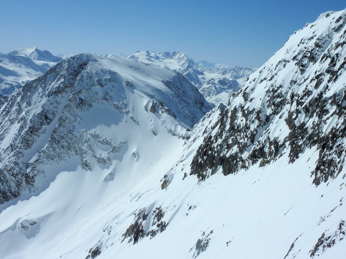 Pointe du Creux Noir (3155 m) : Autre rando du secteur.