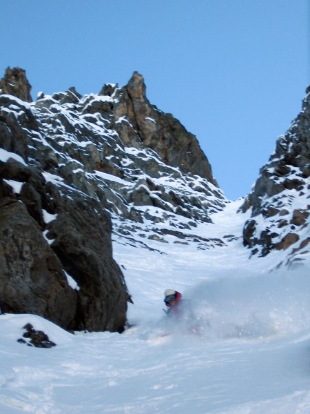 Superbéa en action : Une belle gerbe comme seules les surfeuses pro savent en faire  ;o)