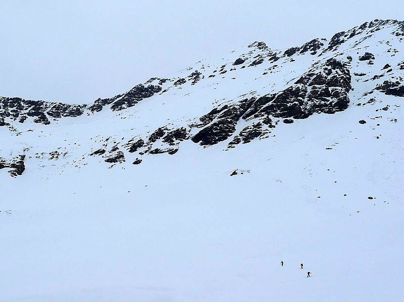 Le versant Sud du Bric Froid : Début de la montée dans la face