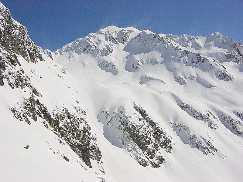 Ca lave plus blanc ... : à l'intérieur du massif combe sud de belle étoile ... impressionnant non ?
