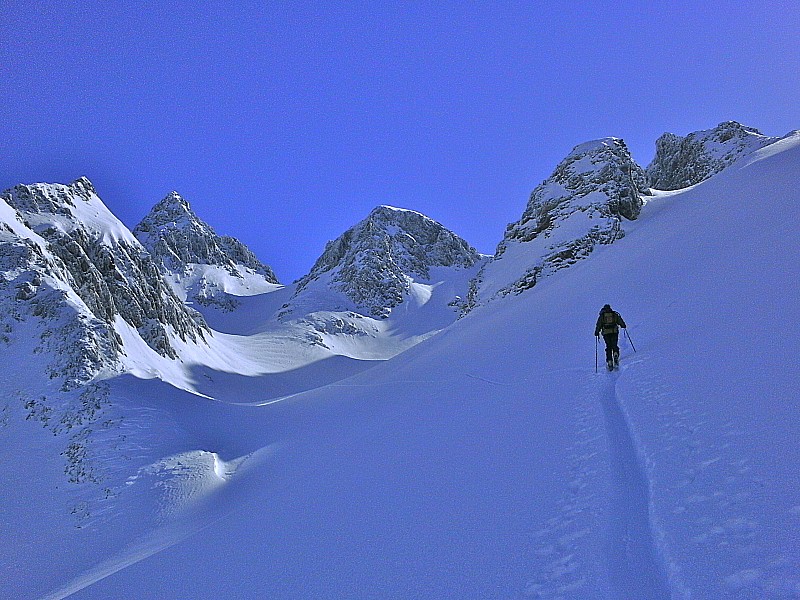 La vue : en direction des cols du Gleyzin