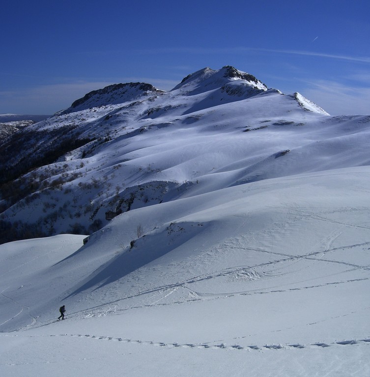Montée Fours de Peyre Arse : Face à Peyre Arse