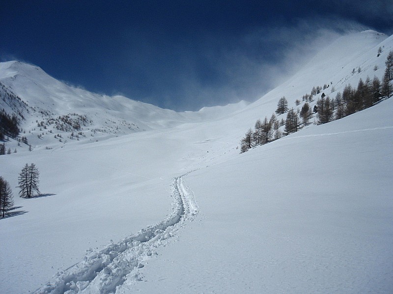 depuis la montée: : le vent a redoublé.