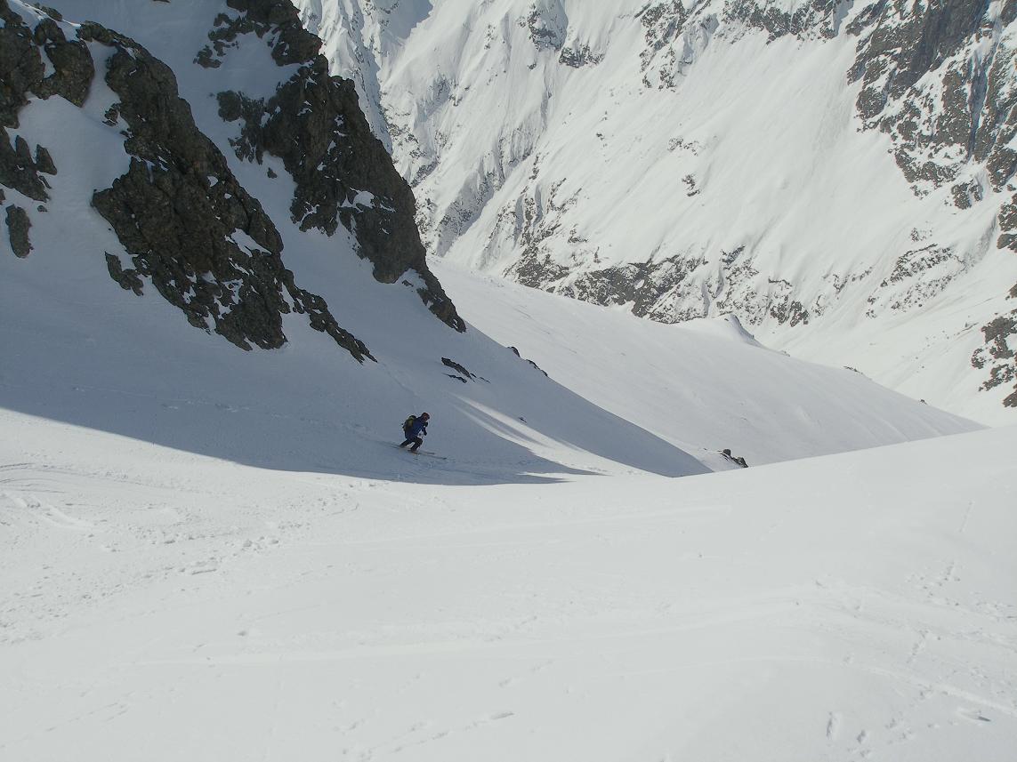 fredo : dans le petit couloir sous le sommet