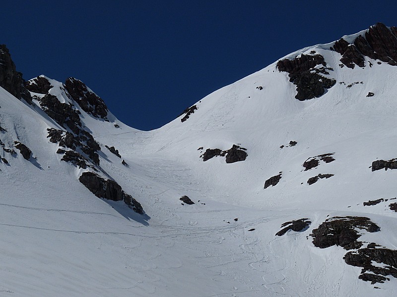 Descente du sommet à 2400m : Versant Nord de la descente du sommet à 2400m