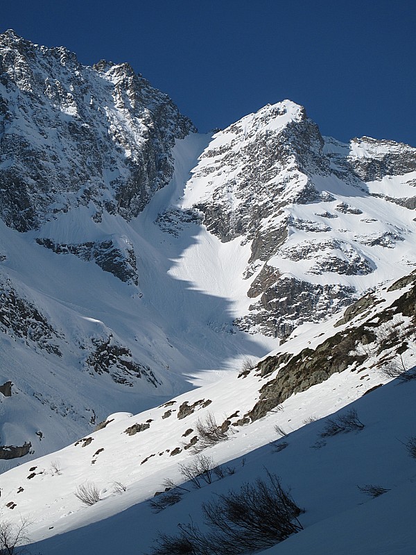 couloir Maximin : le couloir depuis le refuge
