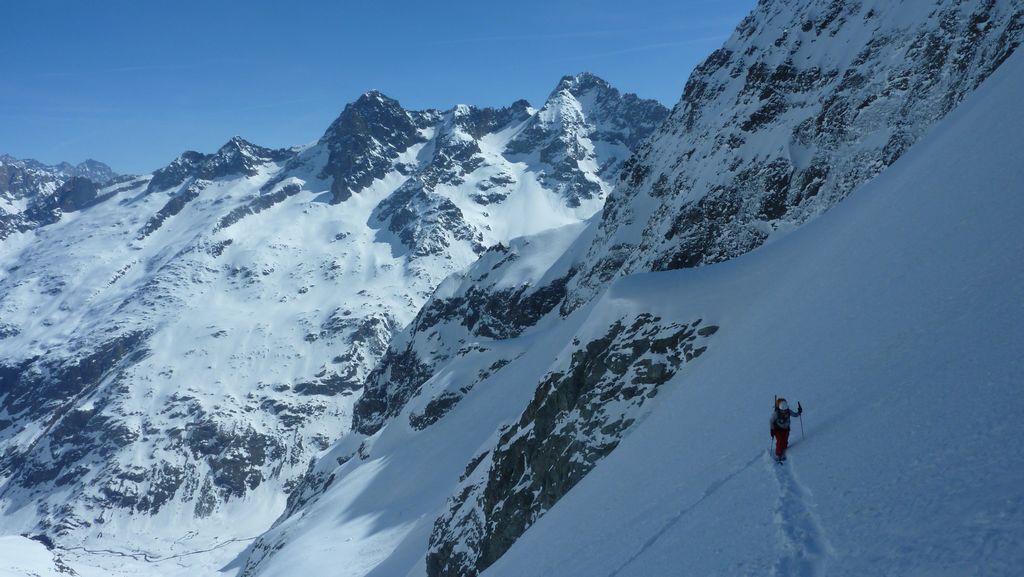 Montée : Delle devant les Fetoules et la Tete de l'Etret